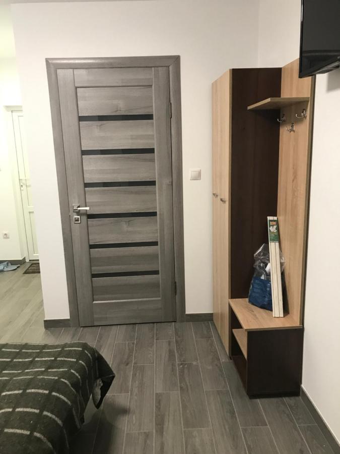 Zatishok Guest House Rakhiv Eksteriør billede
